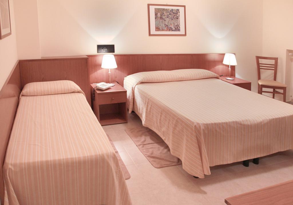 Il Nocchiero City Hotel Soverato Marina Exterior foto