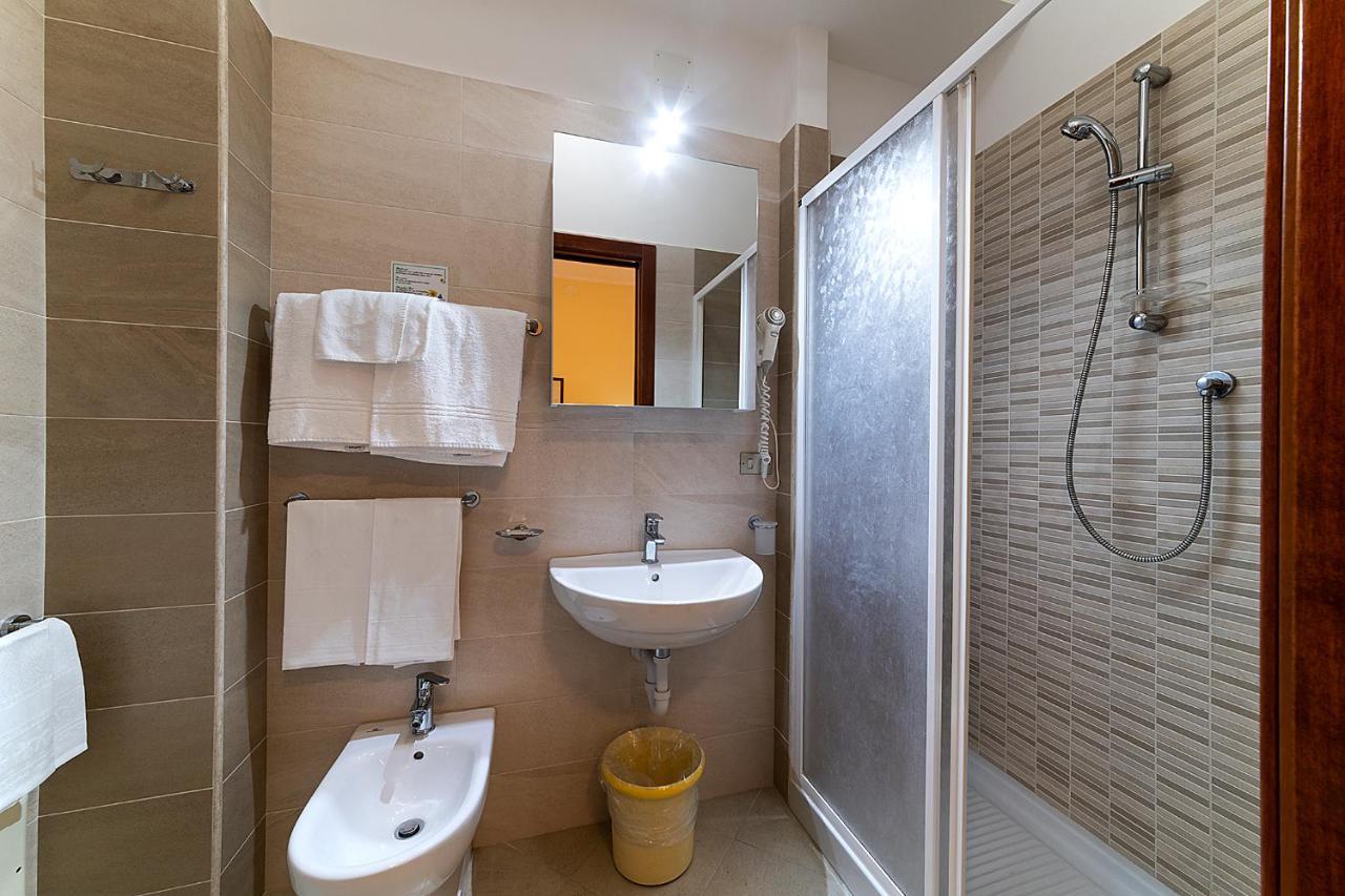 Il Nocchiero City Hotel Soverato Marina Exterior foto